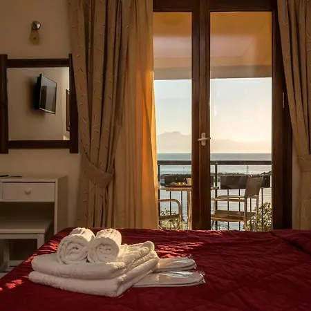 Akroyali Seafront Retreat-seaview Modern Agios Andreas (Messenia)